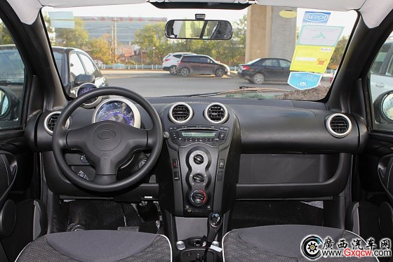 2015款比亞迪F0 1.0L AMT悅酷型