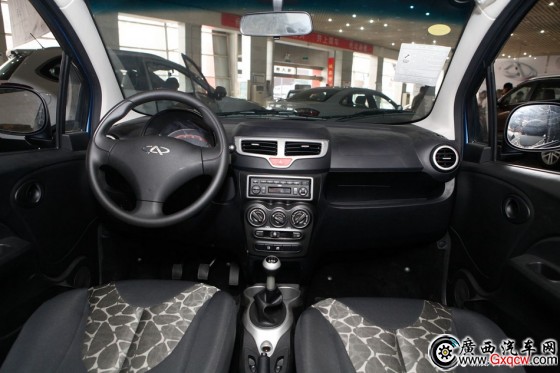 2013款QQ 1.0L手動(dòng)快樂(lè)版